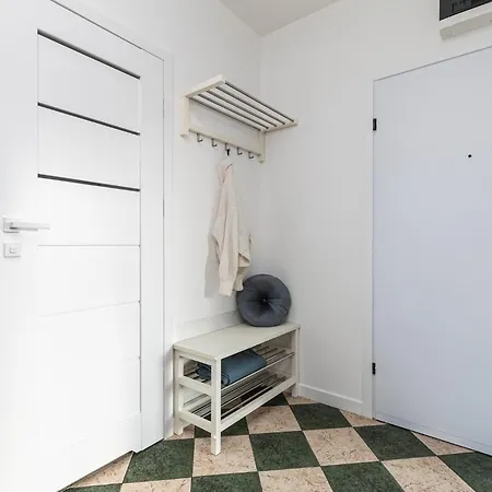 Superapart Ul. Powstańców śląskich 108c * Varsovia